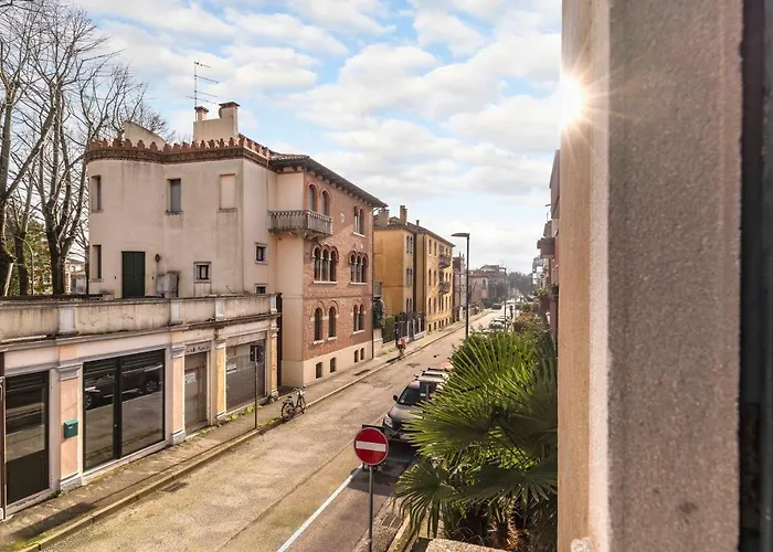 Casa Delle Rose Venice Lido Alojamento de Acomodação e Pequeno-almoço