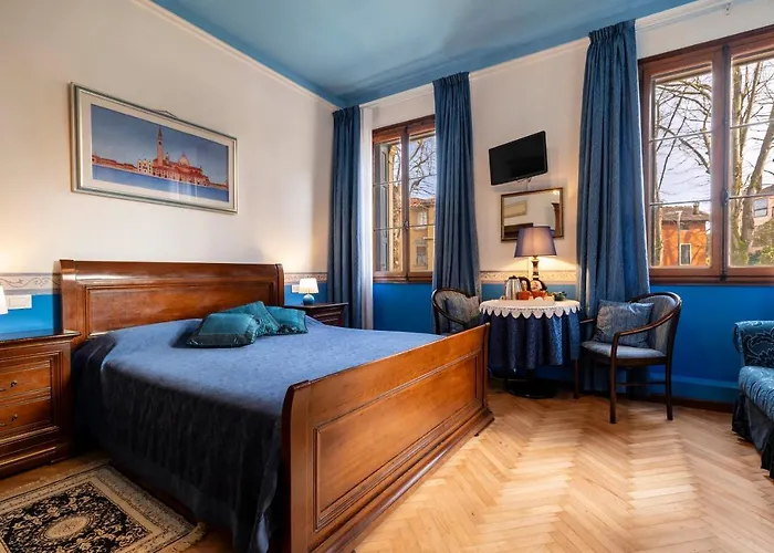 Casa Delle Rose Venice Lido 4*