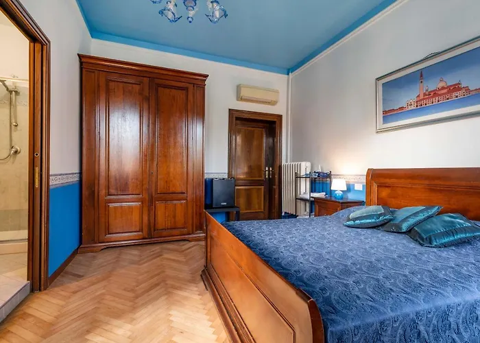 Alojamento de Acomodação e Pequeno-almoço Casa Delle Rose Venice Lido 4*