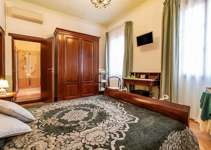 Casa Delle Rose Venice Lido Alojamento de Acomodação e Pequeno-almoço Lido di Venezia